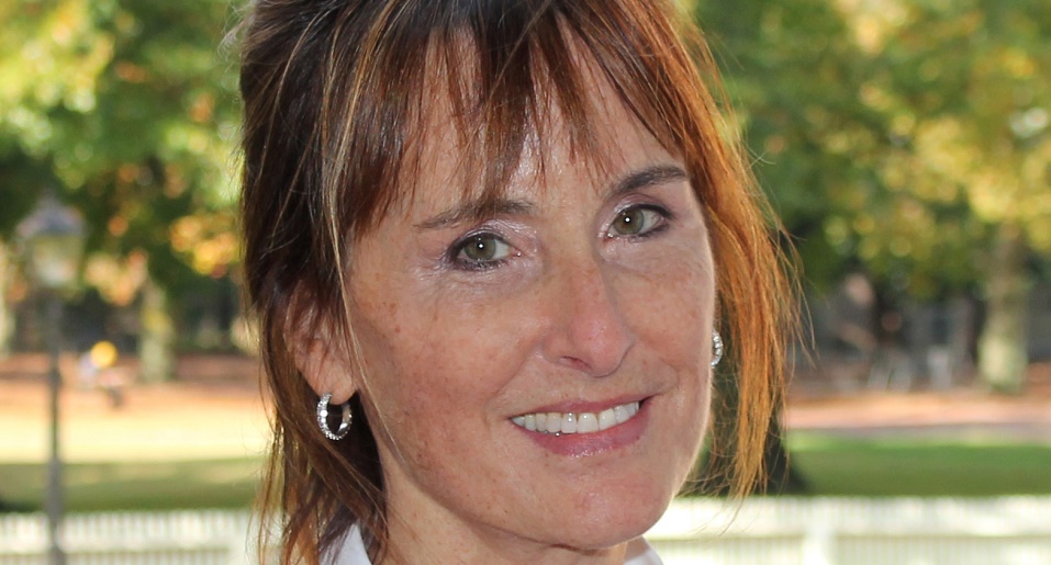 تفتتح الأستاذ تمارا سون دورة محاضرات المعهد البابويّ للدراسات العربيّة والإسلاميّة لعام 2017 – 2018