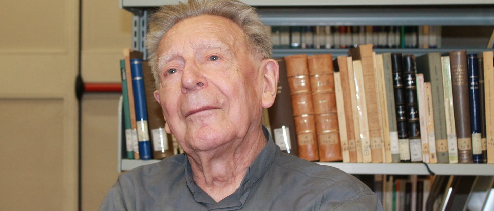 يسعد المعهد البابوي للدراسات العربية والإسلامية أن يعلن أن مكتبته قد ازدادت غنى باستلام العديد من الكتب من المكتبة الخاصة للأب موريس بورمانس