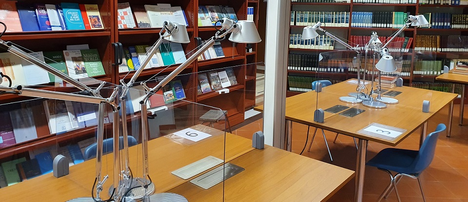 قاعة المطالعة